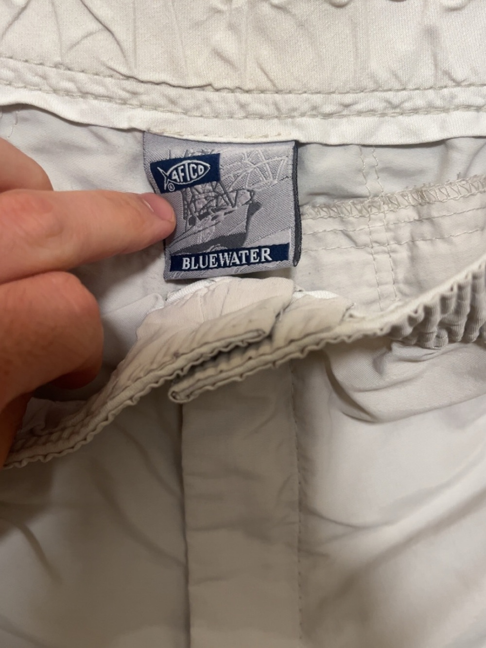 AFTCO Mens 34 White Cargo Fishing Shorts - Picture 2 of 4